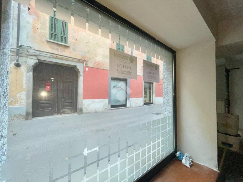Appartamento a Borgomanero in Via G. H. Valenzasca, 4 - Foto 4