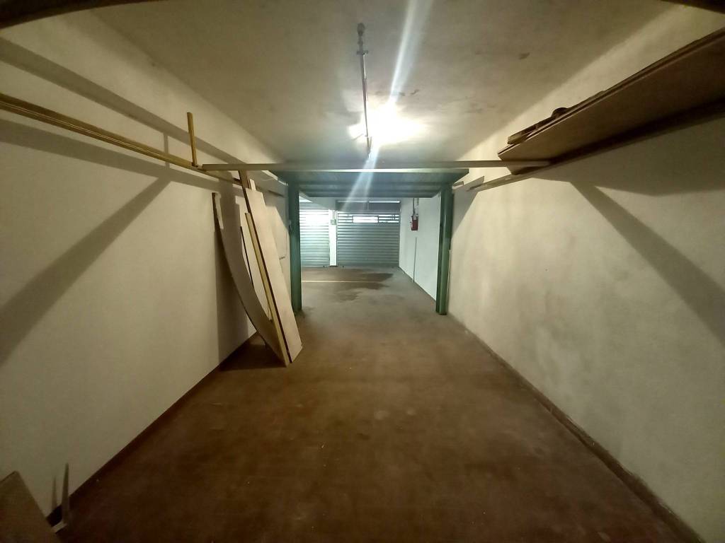 Box / garage a Ospedaletti in Via Camillo Benso di Cavour, 46 - Foto 3