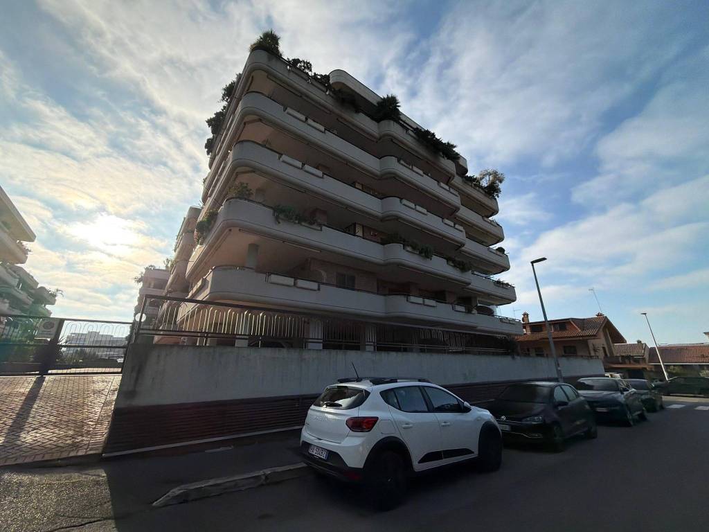 Appartamento a Pomezia in Via Tito Livio - Foto 5