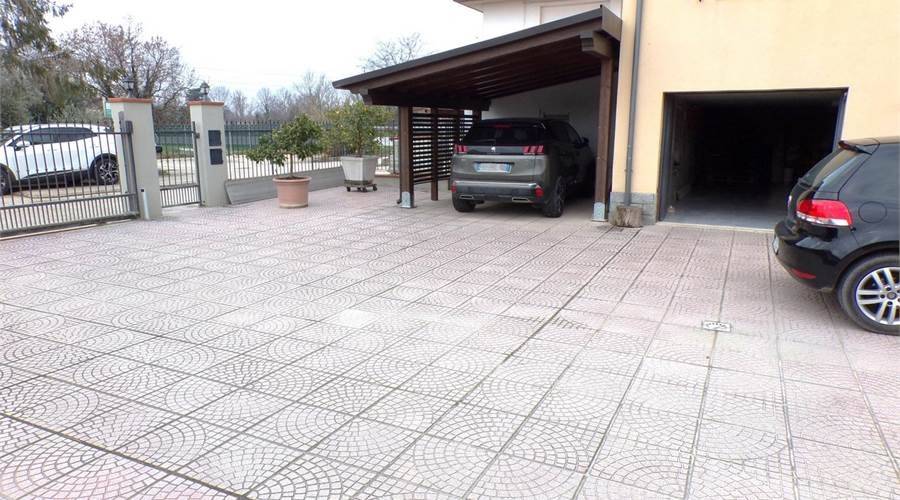 Villa a Camerata picena in Via San Giuseppe - Foto 3