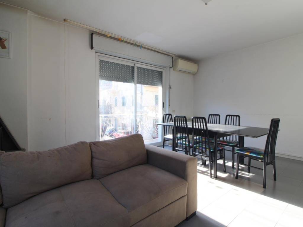 Villa a Giulianova in VIA THAON DE REVEL, 25 - Foto 4