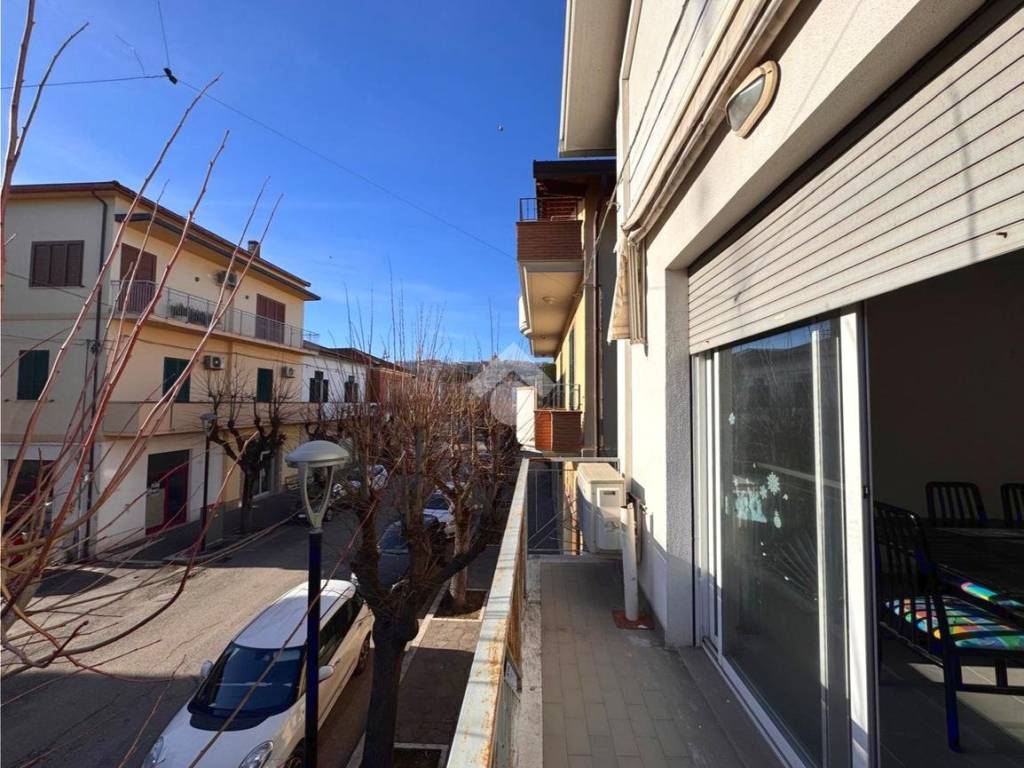 Villa a Giulianova in VIA THAON DE REVEL, 25 - Foto 5