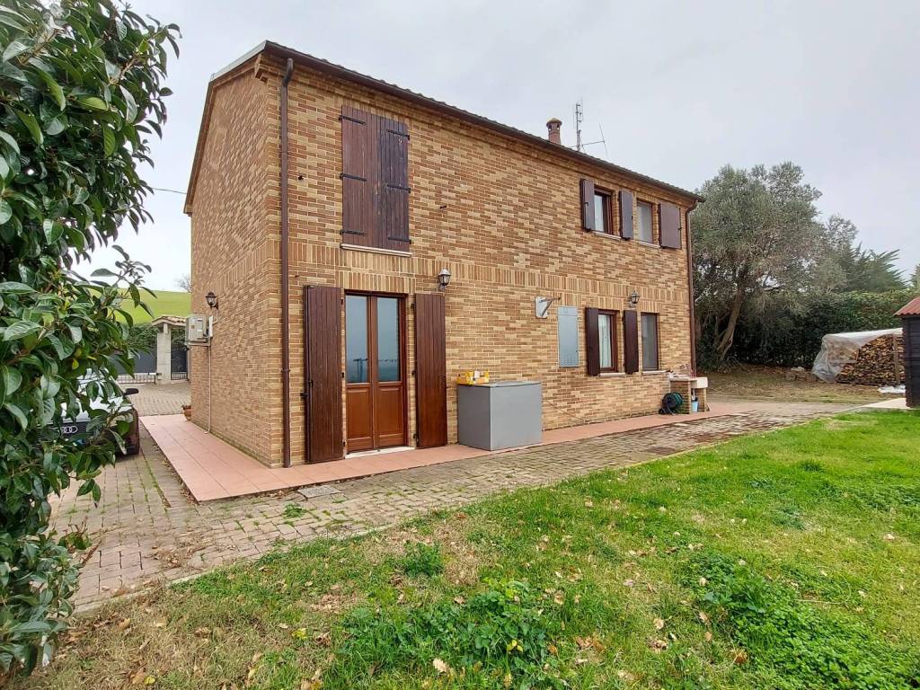 Villa a Trecastelli in Via Territoriale, 4 - Foto 3