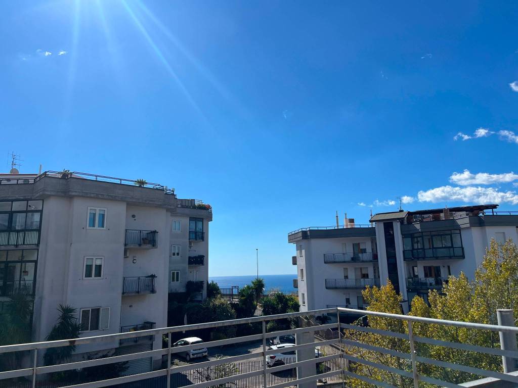 Appartamento a Salerno in Via Casa Manzo, 18 - Foto 5