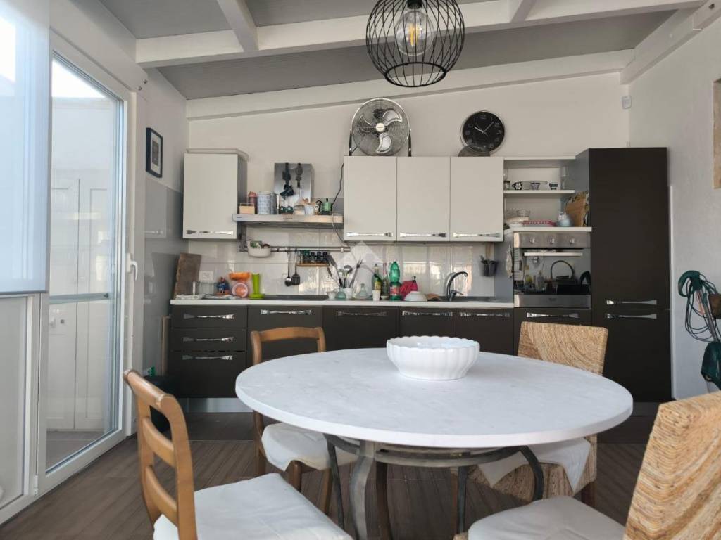 Casa indipendente a Bari in Str. Madonna della Stella, 25 - Foto 2