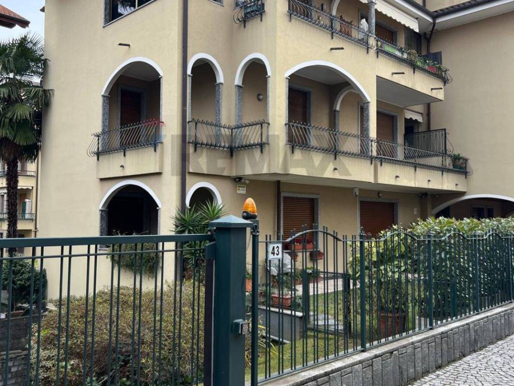 Box / garage a Stresa in via Roma, 60 - Foto 2