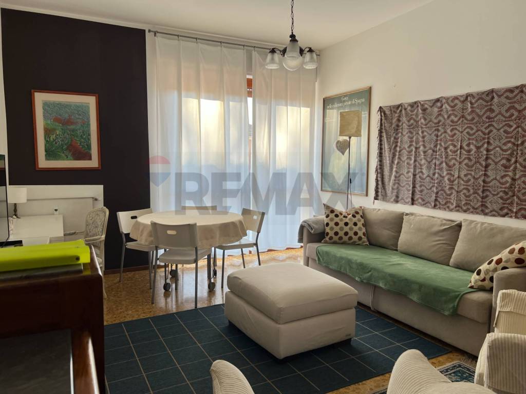 Appartamento a Varese in VIALE BELFORTE, 208 - Foto 2