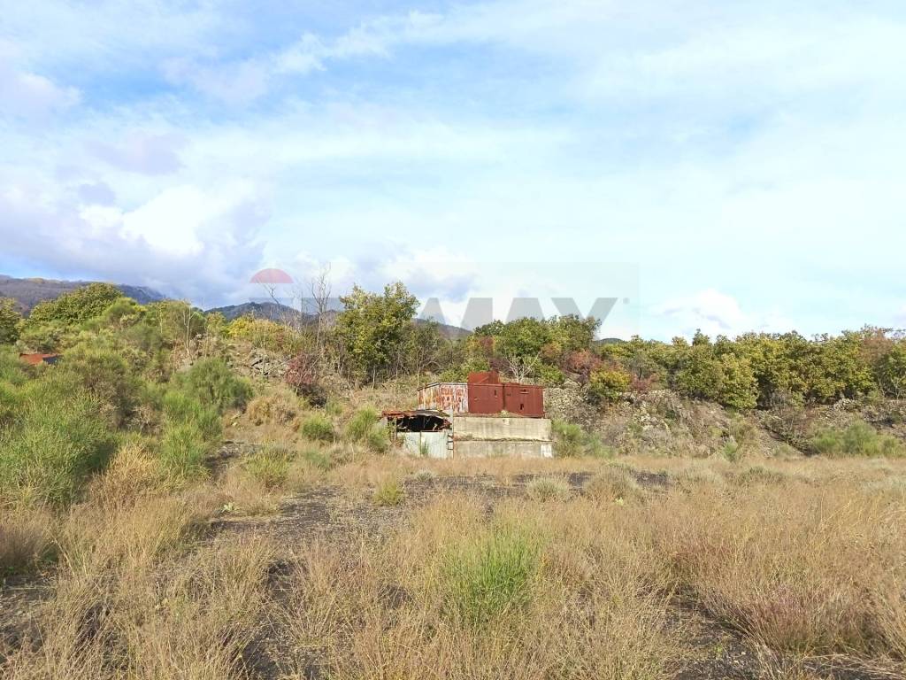 Terreno a Zafferana etnea in via Mulini - Foto 3