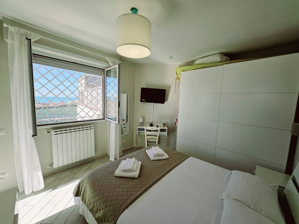 Attico / mansarda a Ladispoli in Via Lavinio - Foto 2