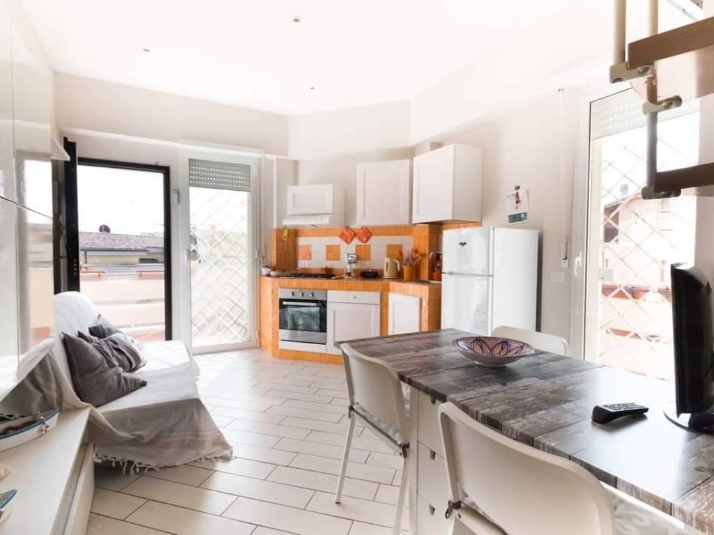 Attico / mansarda a Ladispoli in Via Lavinio - Foto 4