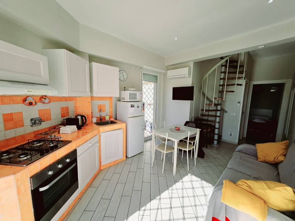 Attico / mansarda a Ladispoli in Via Lavinio - Foto 5