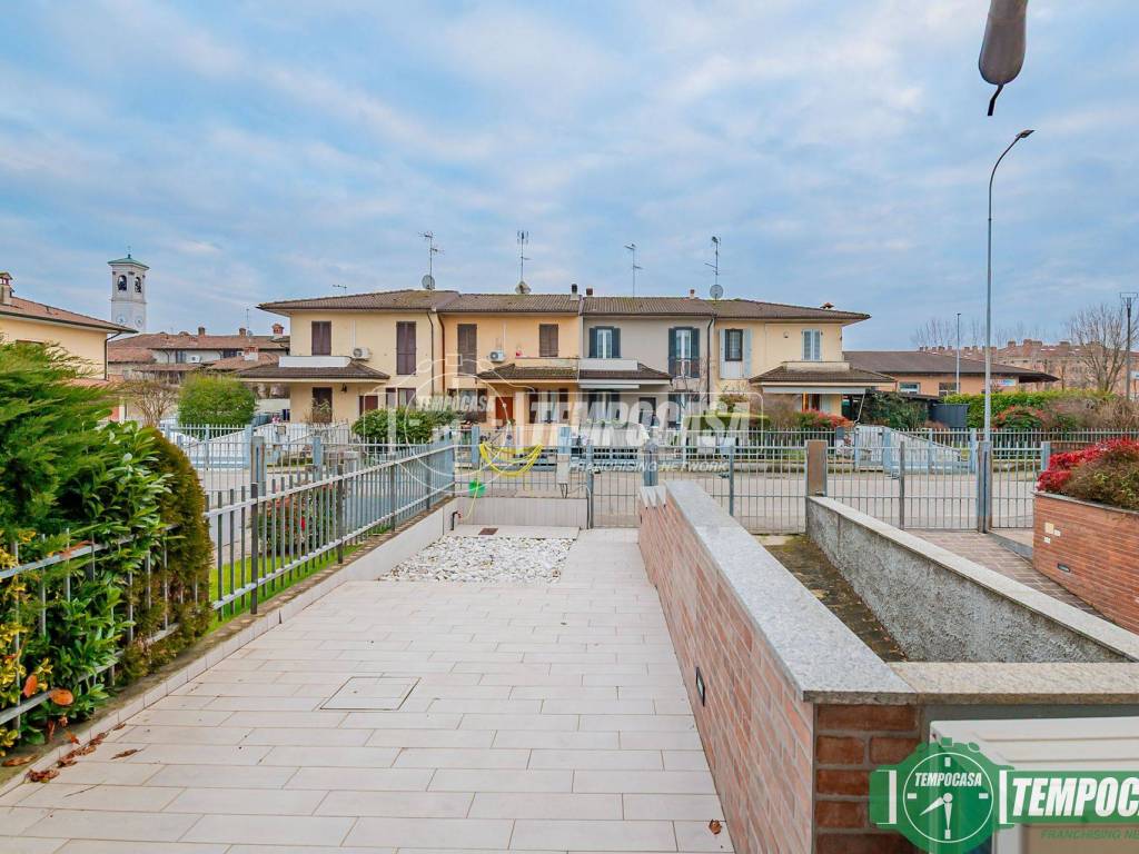 Villetta a schiera a Castiraga vidardo in Via Don Domenico Oltrasi, Vidardo 12 - Foto 2