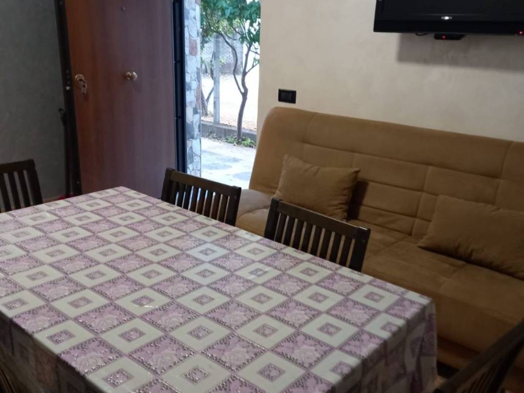 Appartamento a Simeri crichi in Via Tevere - Foto 3