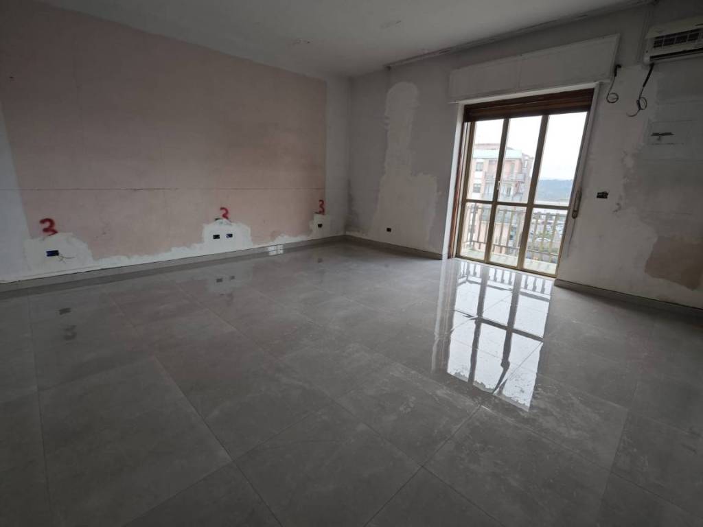 Appartamento a Catanzaro in Via Gabriele Barrio - Foto 2