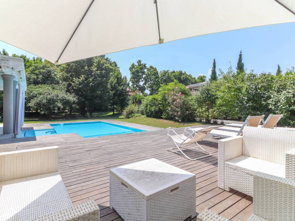 Villa a Cento in Via Giovannina, 29 - Foto 5