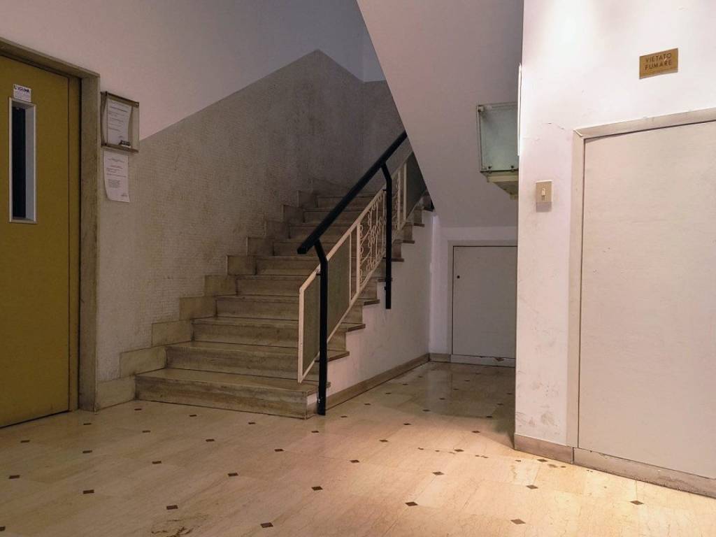 Appartamento a Savona in Via Alfieri - Foto 2