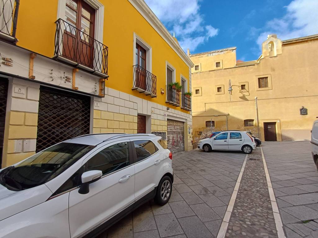 Immobile a Cagliari in Via Gaetano Cima - Foto 2