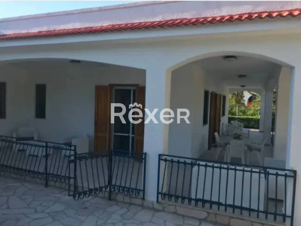 Villa a Leporano in Via Passeri - Foto 2