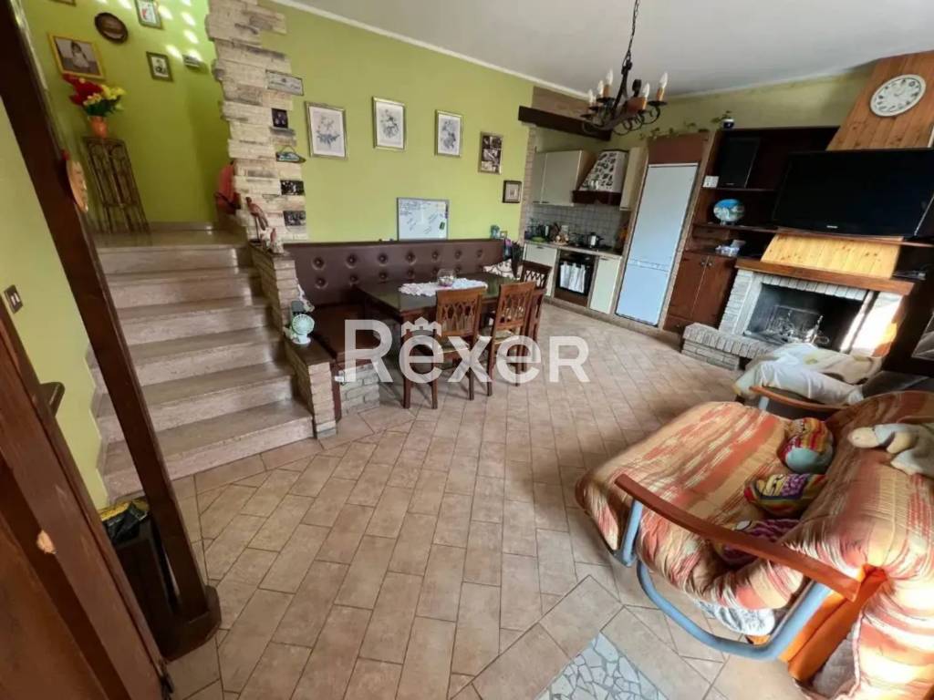 Casa indipendente a Vallefoglia in Via Serra - Foto 3