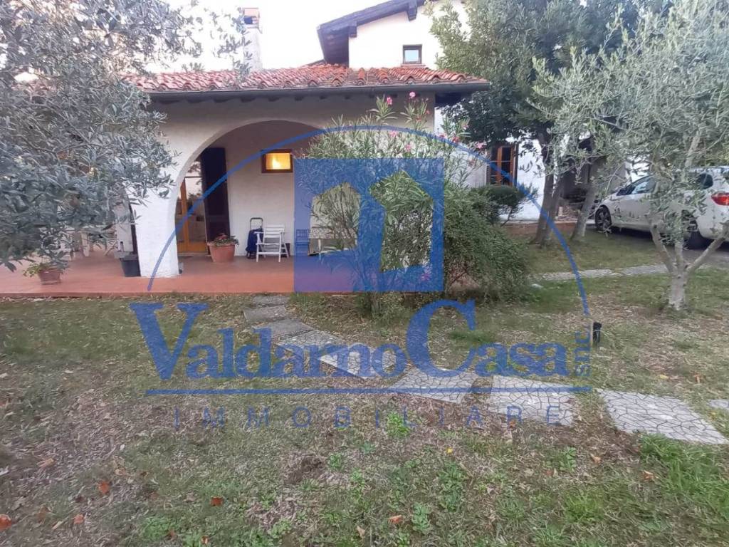 Villa a Reggello in via 8 settembre - Foto 4