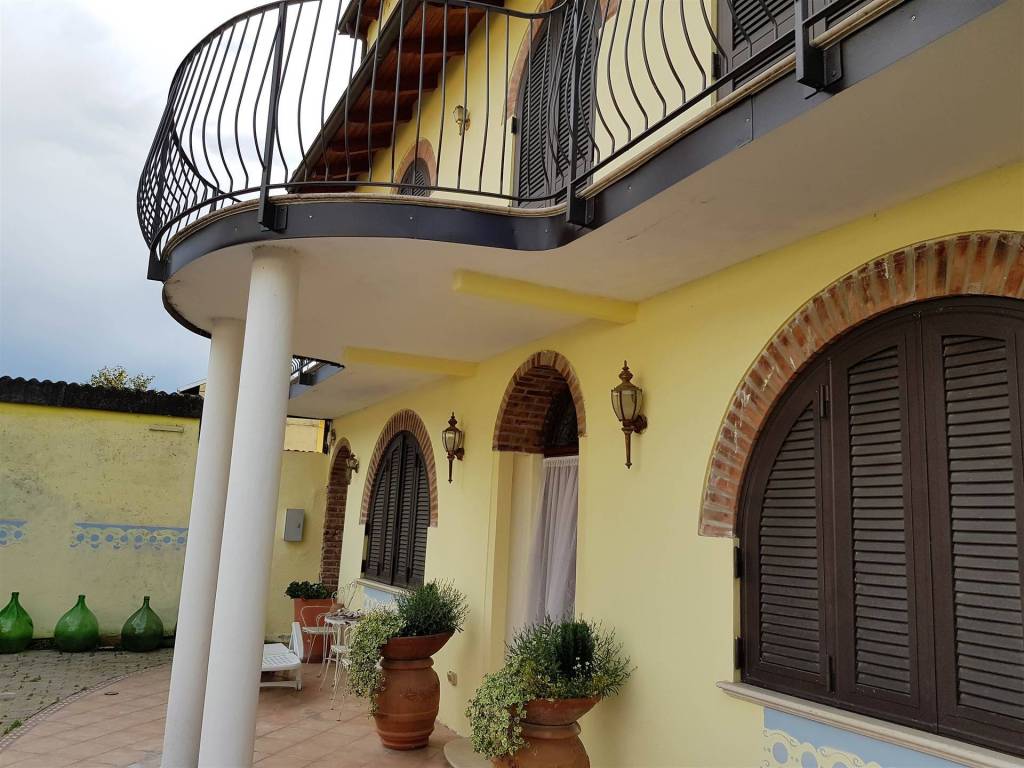 Villa a Palestro in VICOLO FORNACE , 11 - Foto 2