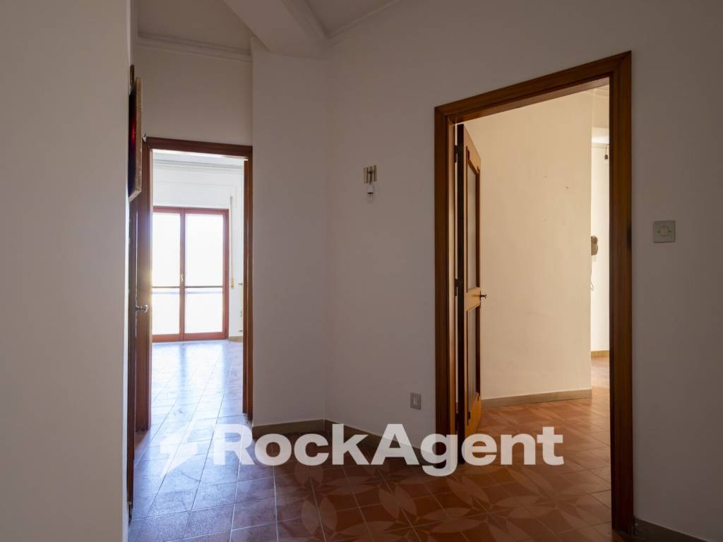 Appartamento a Catanzaro in Via Italia, 19 - Foto 4