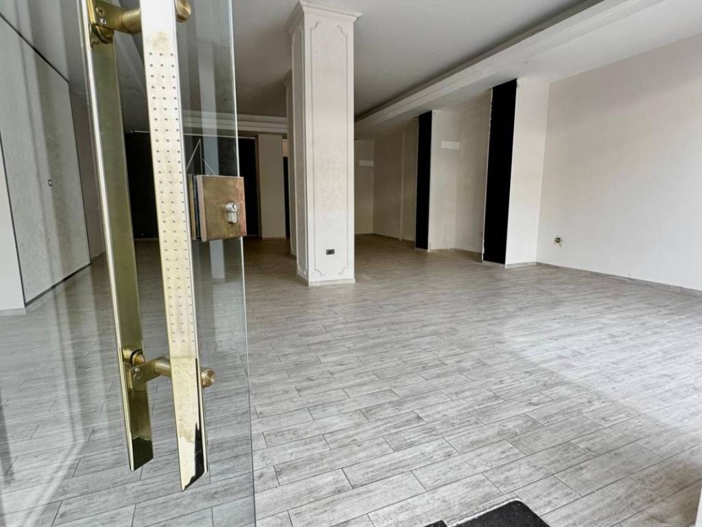 Immobile a Taranto in Viale Trentino, 47 - Foto 3