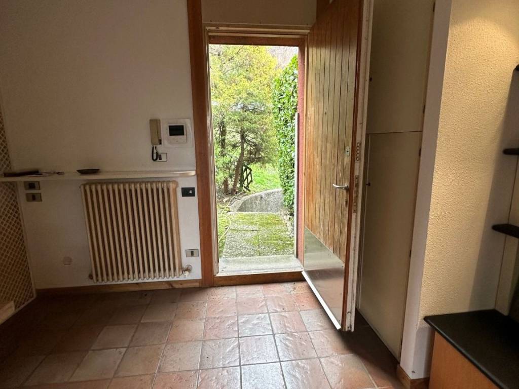 Appartamento a Barzanò in Via Giuseppe Mazzini, 2 - Foto 3