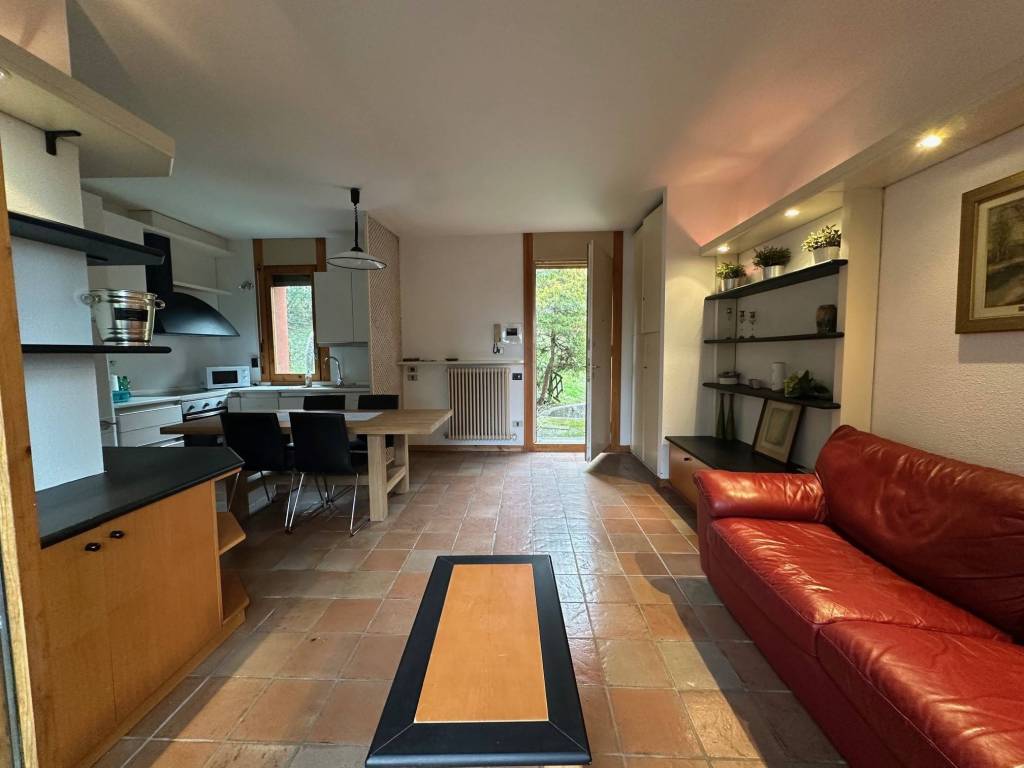 Appartamento a Barzanò in Via Giuseppe Mazzini, 2 - Foto 5