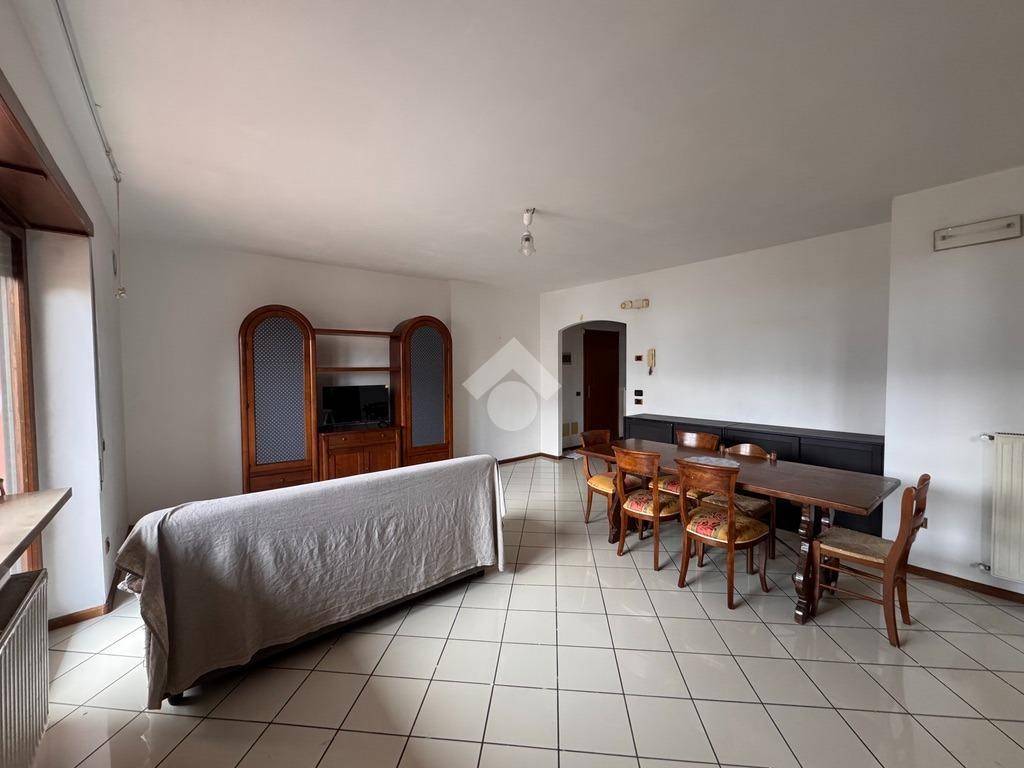 Appartamento a Feltre in Via Vette, 35 - Foto 2