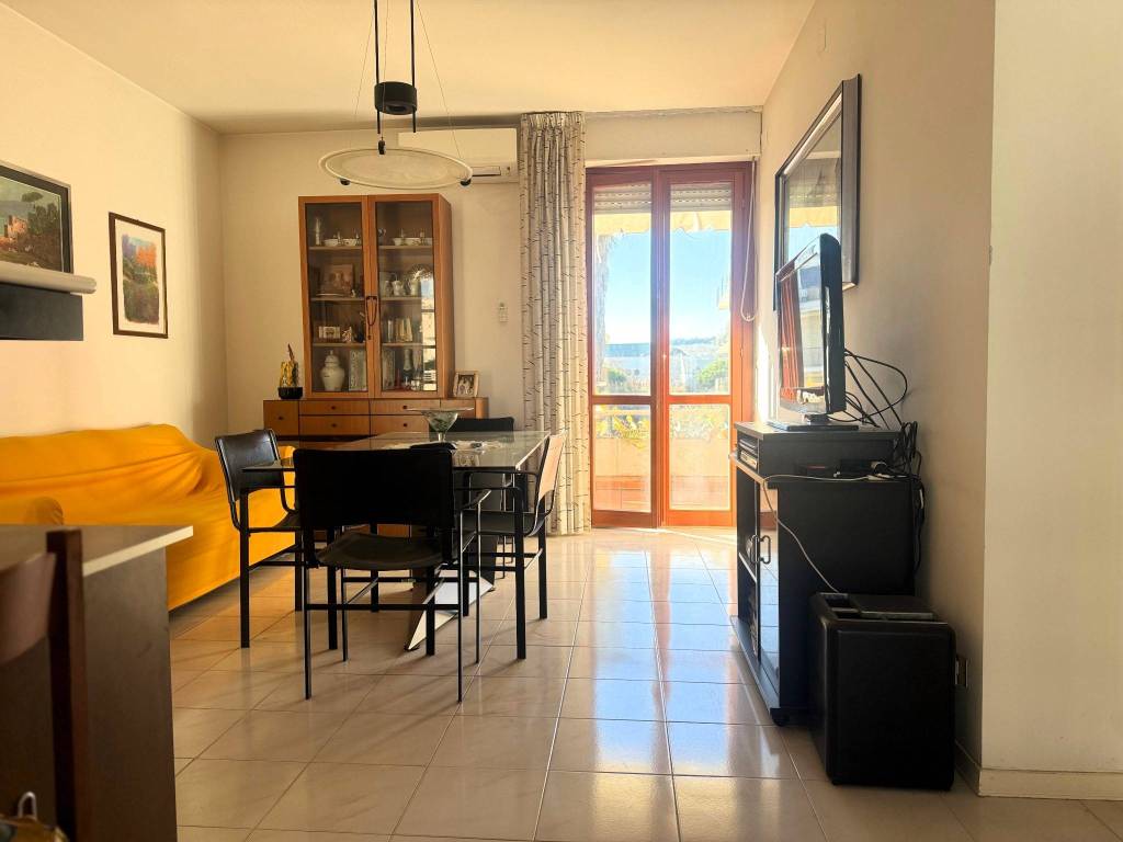 Appartamento a San benedetto del tronto in Via Clara Maffei, 82 - Foto 2