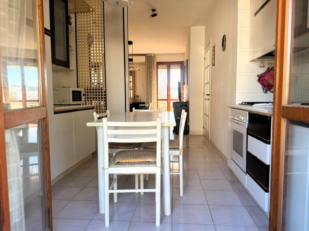 Appartamento a San benedetto del tronto in Via Clara Maffei, 82 - Foto 5