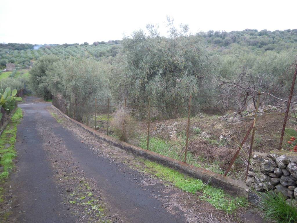 Terreno a Belpasso in Strada Comunale Mulini - Foto 4