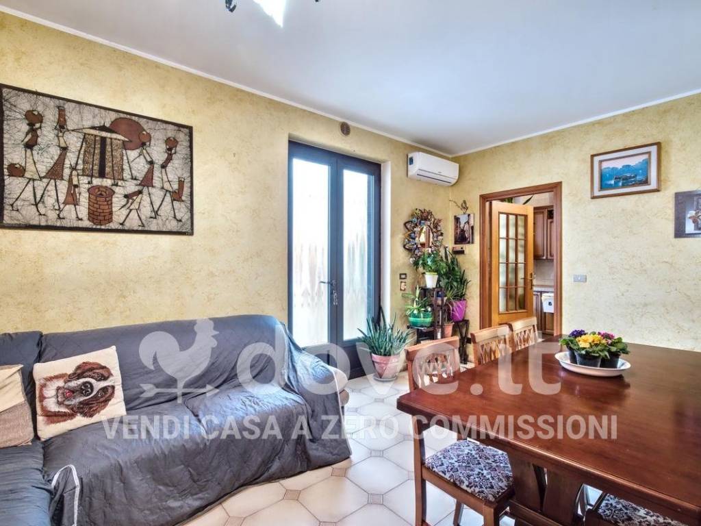 Appartamento a Bosconero in Via Trieste, 135 - Foto 2