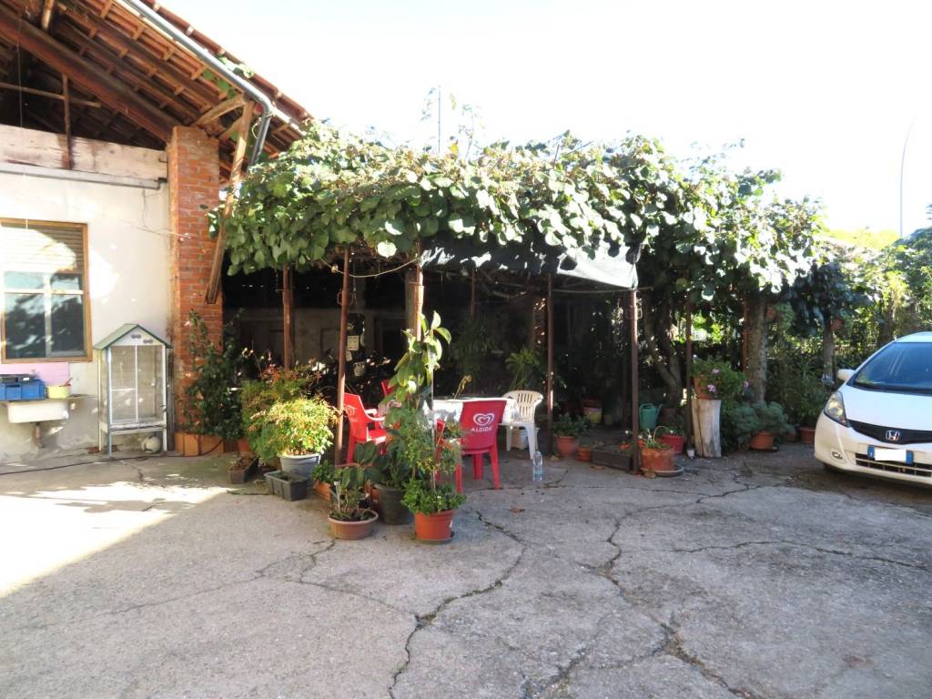 Casa indipendente a Romentino in Via Camillo Benso Conte di Cavour - Foto 3