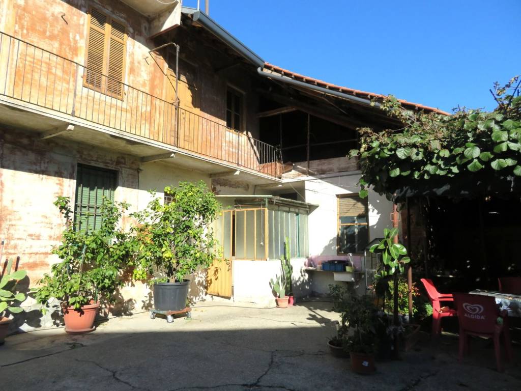 Casa indipendente a Romentino in Via Camillo Benso Conte di Cavour - Foto 4