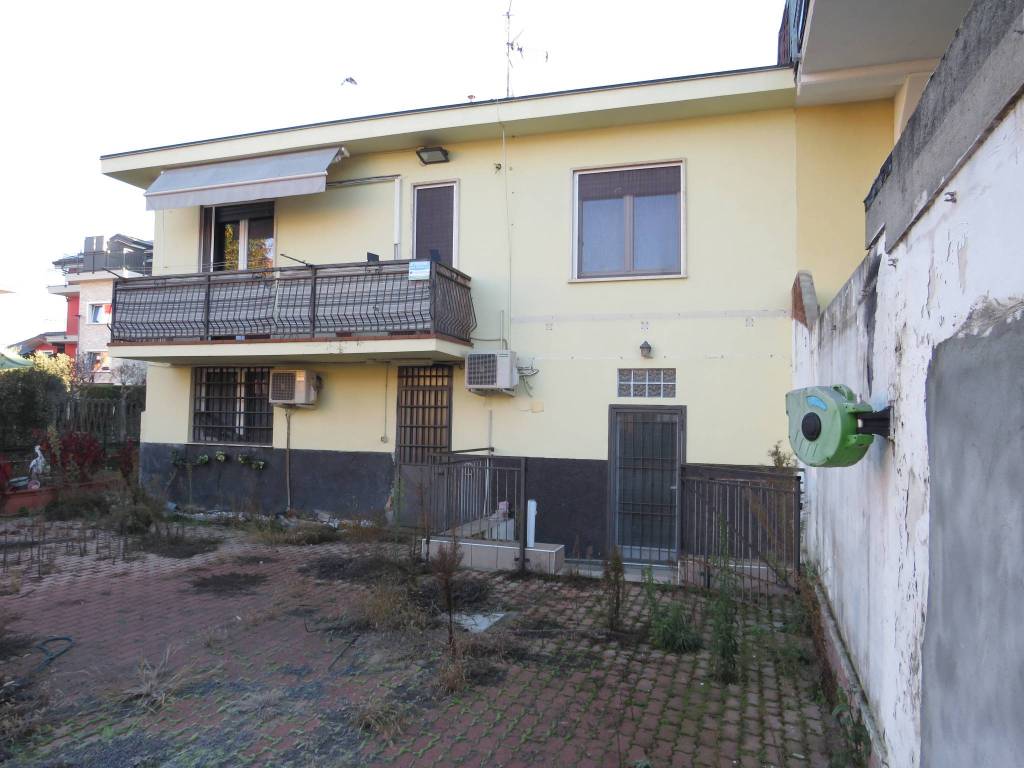 Villa a Nichelino in Via Benvenuto Cellini, 15 - Foto 3
