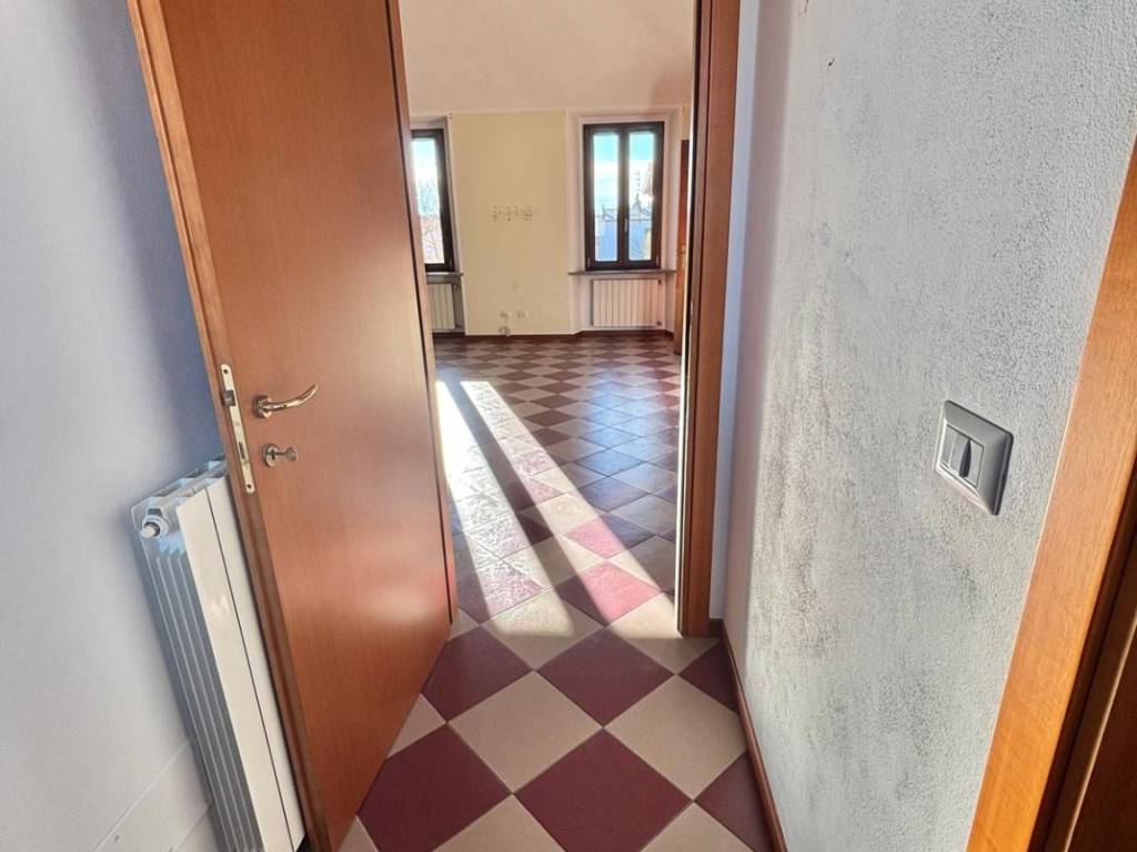 Appartamento a Novara in Strada Provinciale di Granozzo - Foto 5