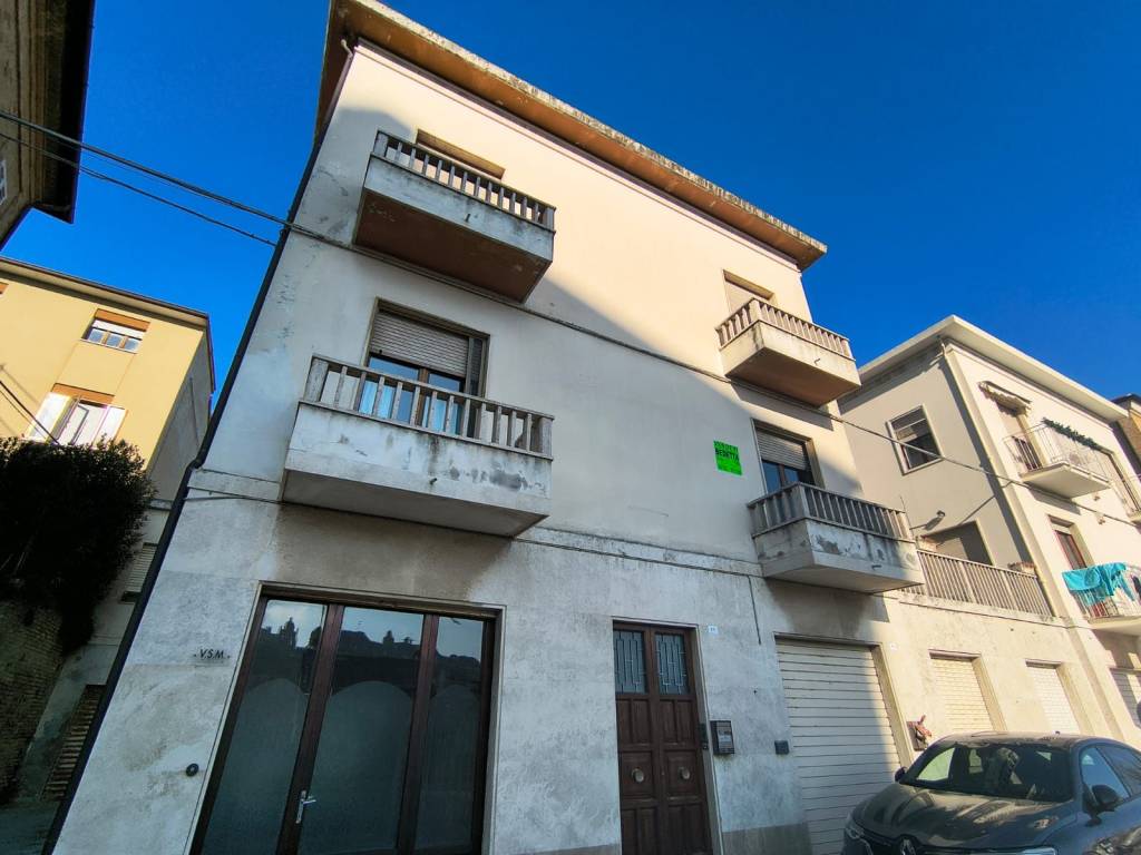 Casa indipendente a Sant'elpidio a mare in Via Porta Romana, 11 - Foto 2