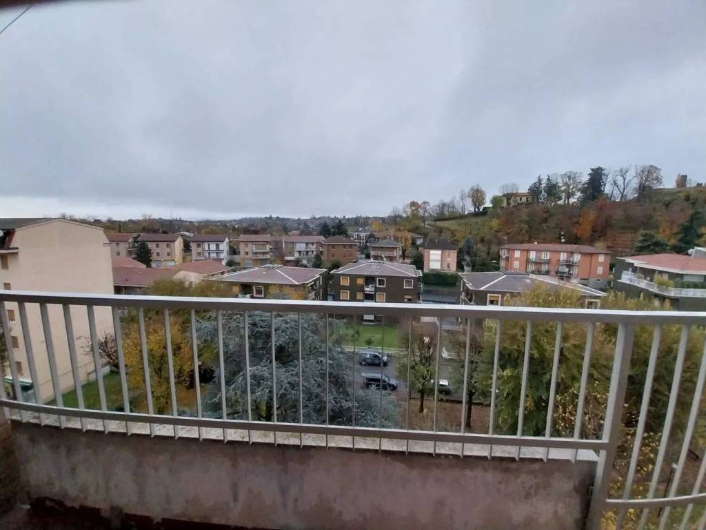 Appartamento a Tortona in Piazzale Porta Ticinese - Foto 3