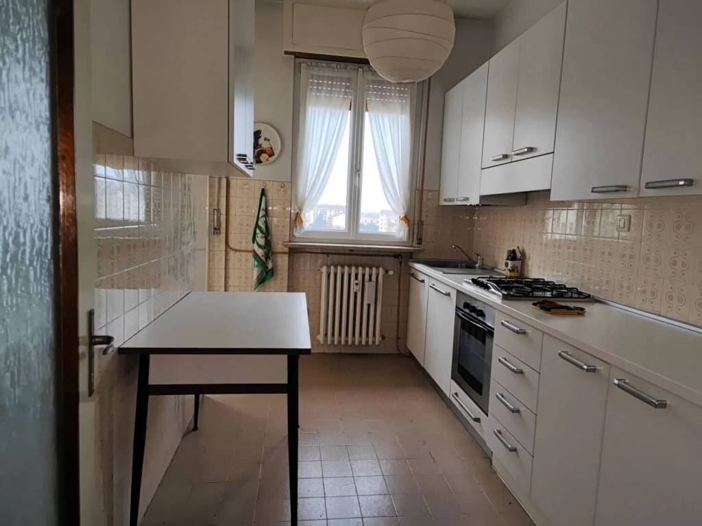 Appartamento a Tortona in Via Mario Balustra - Foto 2