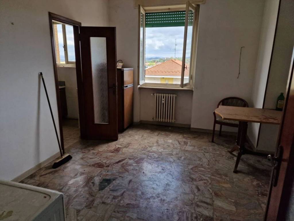 Appartamento a Tortona - Foto 2