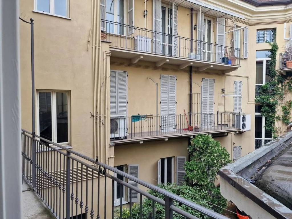 Appartamento a Tortona in Piazza Gavino Lugano - Foto 4