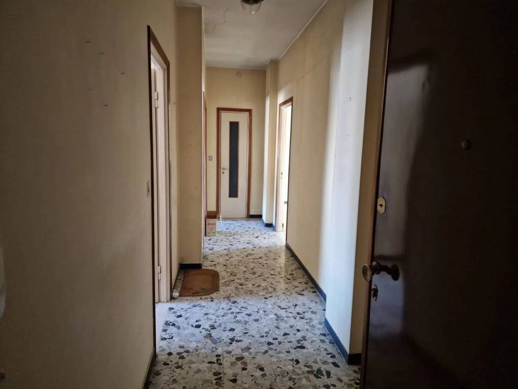 Appartamento a Tortona in Via Giuseppe Orsi - Foto 2