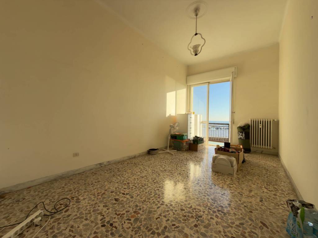 Appartamento a Imperia in Via Pirinoli, 8 - Foto 2