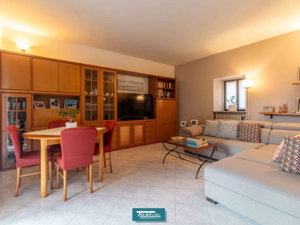 Casa indipendente a Pogno in Via Valsesia, 30 - Foto 2