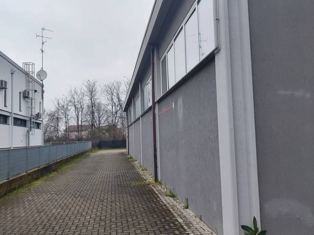 Immobile a Reggio emilia in Via Tancredi Duccio Galimberti - Foto 4