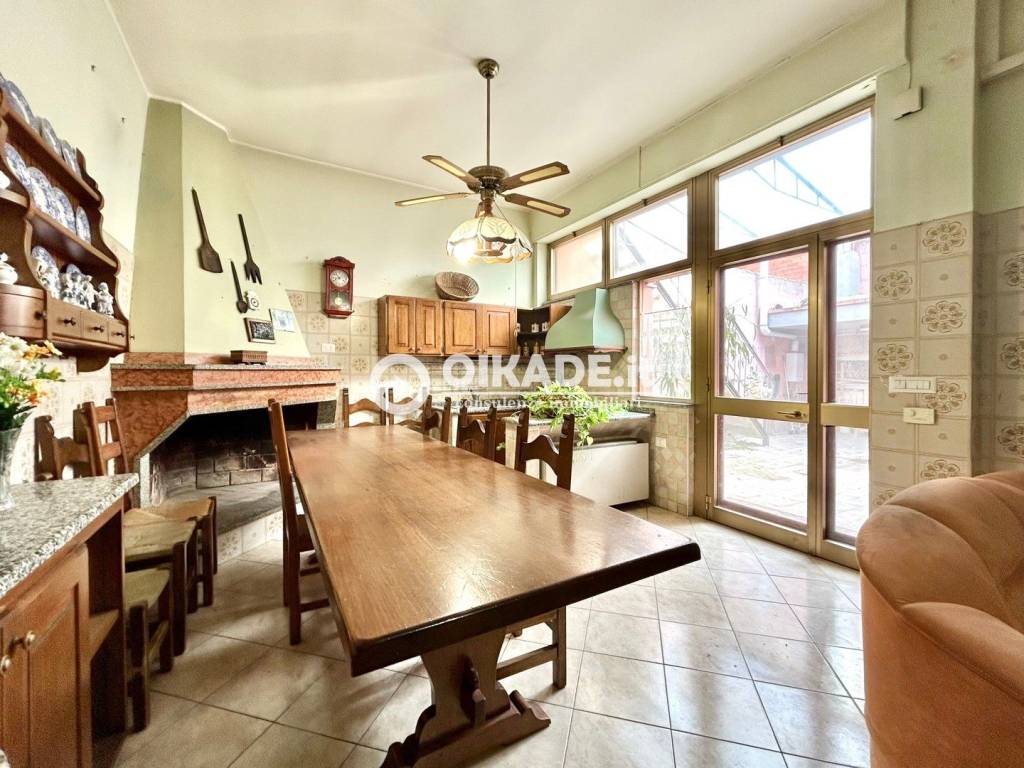 Villa a Assemini in Via Goceano, 16 - Foto 2