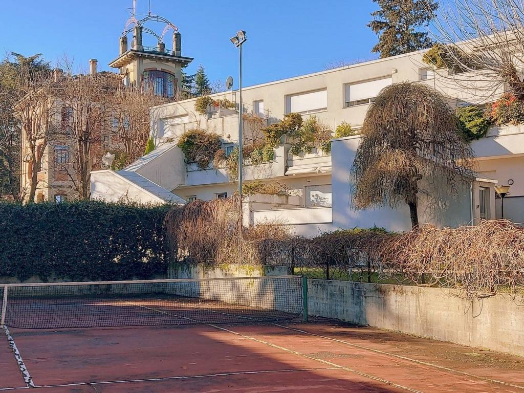 Appartamento a Gallarate in Corso Sempione, 53 - Foto 2
