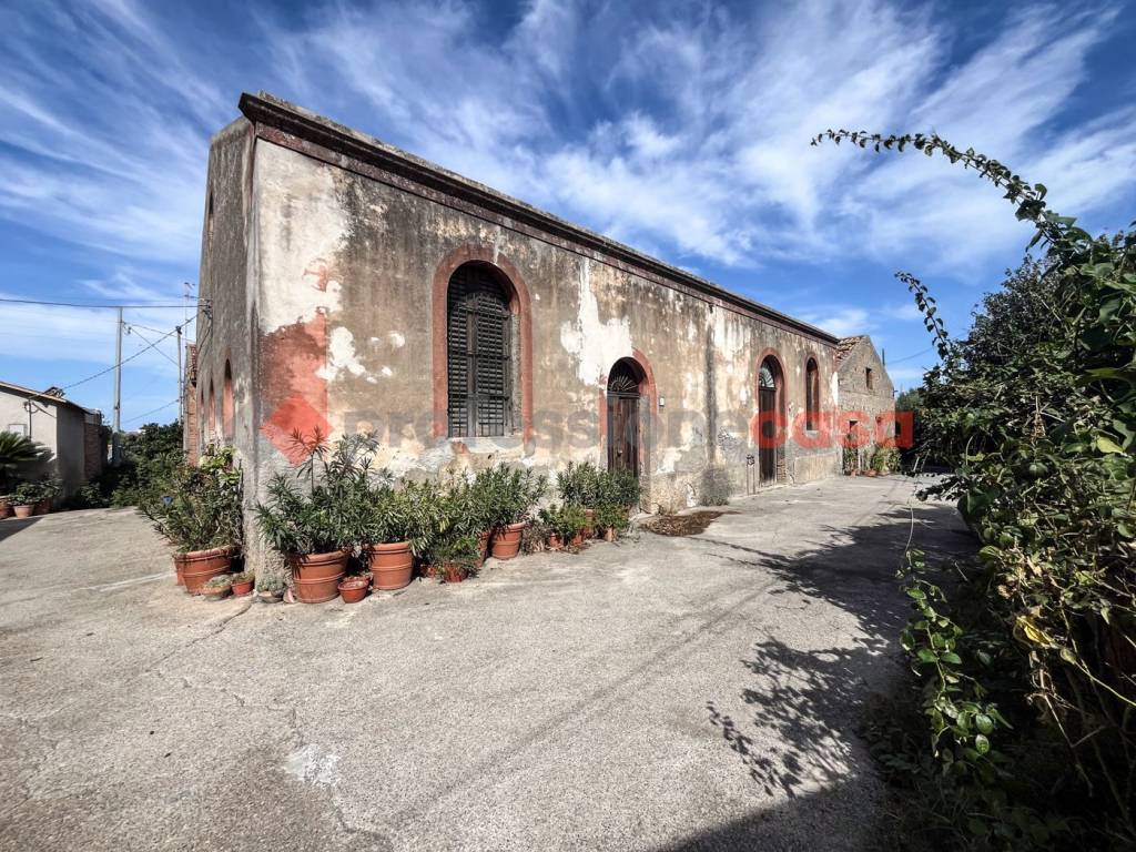 Rustico / casale a Milazzo in Via Filicusa, snc - Foto 2